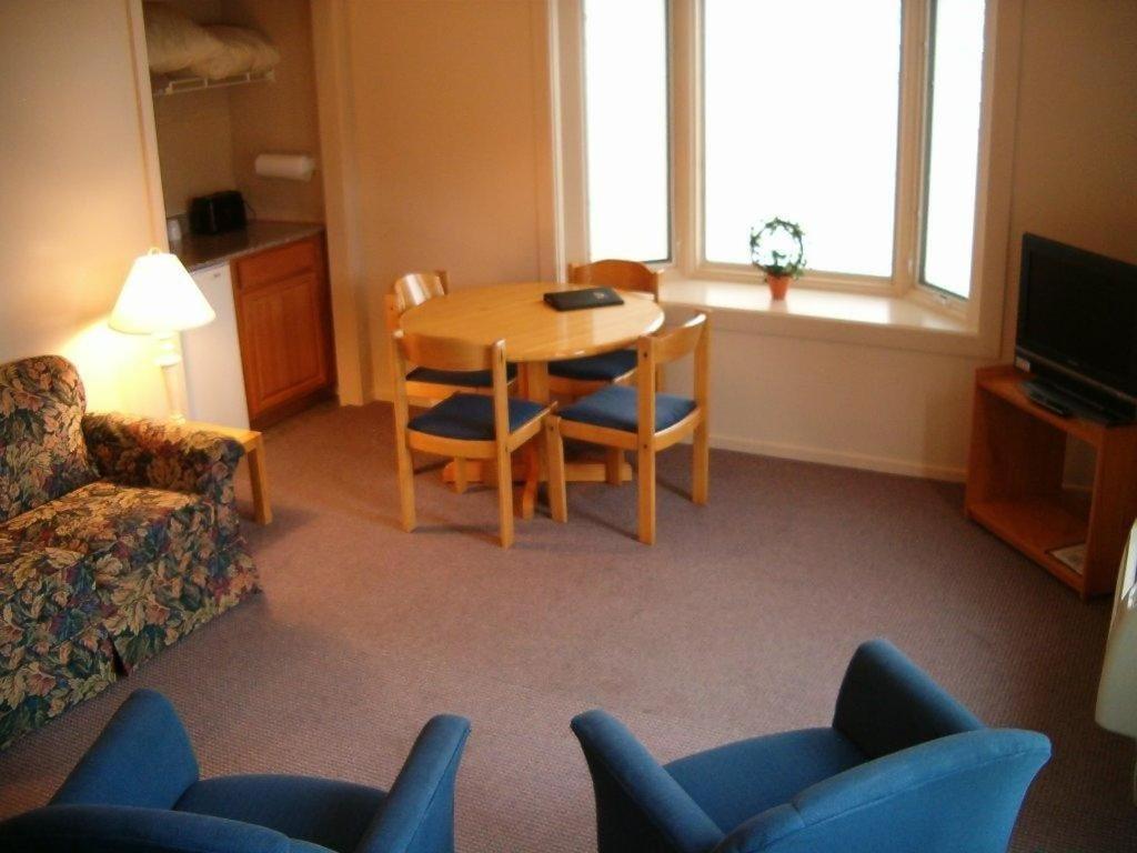 Attitash Motel & Suites Bartlett Room photo
